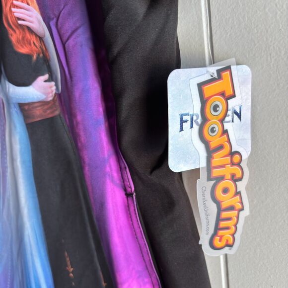 Cherokee Tooniforms Disney Themed Frozen V Neck Woman's XS Nurse Scrub Top - Picture 3 of 7